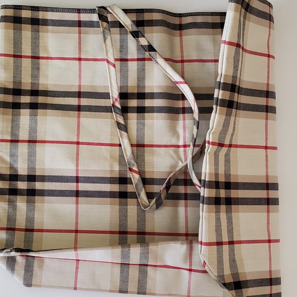 Burberry London Canvas Tote Bag - Picture 7 of 7